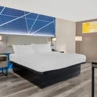 Comfort Inn & Suites Springfield，位于斯普林菲尔德的酒店