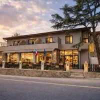 Kallithea INN，位于普拉特斯的酒店