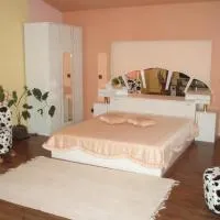 Hotel Paradise，位于丘斯滕迪尔的酒店