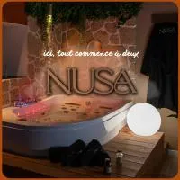 Love room Bali - jacuzzi & cinéma privé - Bretagne，位于Malestroit的酒店