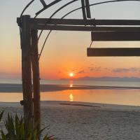 Beach and Beeyond Resort，位于爱妮岛的酒店