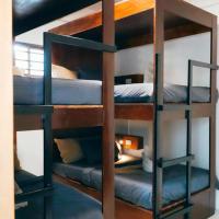 Mamacita Hostel，位于爱妮岛的酒店