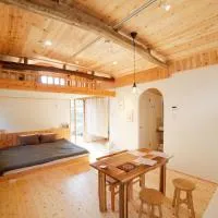 まるしっぽ邸-Marushippotei-連泊20パーセントOFF!Onsen,BBQ,hammock,national park,home theater，位于Murautsuri的酒店