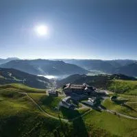 Berghotel Schmittenhöhe - 2000m，位于滨湖采尔的酒店