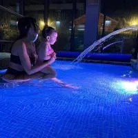 Q Resort and Spa，位于瑟切莱的酒店