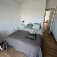 Piso 3 habitaciones 2 baños Auditorio Manises Valencia，位于马尼塞斯的酒店