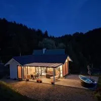 Slow Lake House Koszarka，位于格雷德克纳德纳杰姆的酒店