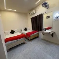 Hotel Shivay Deluxe，位于那格浦尔的酒店
