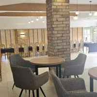 DOMKI w Zaciszu，位于Ruś的酒店