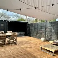 Une Parenthèse à la Sarte - Wellness，位于于伊的酒店