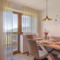 Living Lerchna -Apartment Morgentau，位于马兰扎的酒店
