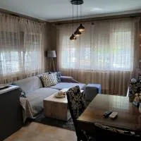 Dimitris Apartment，位于卡尔季察的酒店