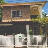 HOTEL CASA BONITA LA LIMA SAN PEDRO SULa，位于La Lima的酒店