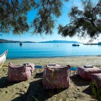 Unique Milos Suites，位于阿波罗尼亚的酒店