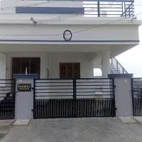 Home Stay in Ambasamudram Premika Bhavan，位于Ambāsamudram的酒店