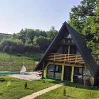 Vikendica Buzadzija M&N，位于Piskavica的酒店