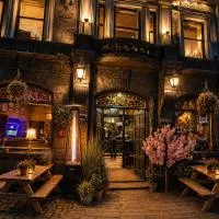 The Kings Arms Hotel, Ulverston,位于阿尔弗斯顿的酒店