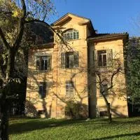 Apartment in Historic Villa，位于法伊多的酒店