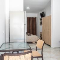 Marina studios faliraki，位于法里拉基的酒店