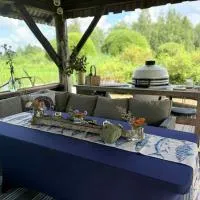 Wiire Private Holiday Home & Smoke Sauna，位于Saulepa的酒店