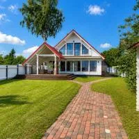 Peipsi Villas by Estonia Premium Living，位于Raja的酒店