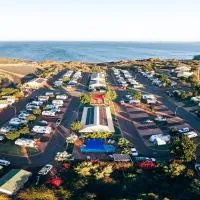The Cove Holiday Village，位于Point Samson的酒店