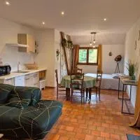 Appartement à 5 min des lacs，位于Mathaux的酒店
