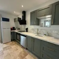 Maison tout confort pour 2-4 personnes, proche du PAL，位于Trézelles的酒店