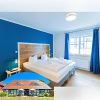 ~ Apartments zum Schloss ~ Traumhafte Ferienwohnungen auf Usedom，位于梅伦新的酒店