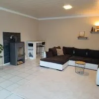 Gemütliches Apartment im Naturpark Rhein-Westerwald，位于Raubach的酒店