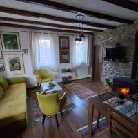 Restuarant-Apartments T'ga za jug Lazaropole，位于Lazaropole的酒店