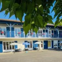 Gites et Chambres La colo du gave，位于Auterrive的酒店
