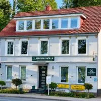 Seeperle Mölln Restaurant & Pension，位于默尔恩的酒店