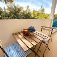 Charmant Studio Plage de la Salis, Belle Terrasse，位于昂蒂布的酒店