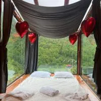 Mountain Paradise in Merisi 2，位于Merisi的酒店