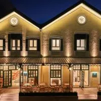 ASO Hotel - Historic Raisin Warehouse 1928，位于卡拉马塔的酒店