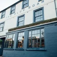 The Blue Boar, Witney, Oxfordshire - Acorn Pubs，位于威特尼的酒店
