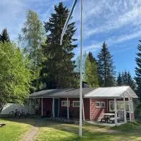 Guest cabin, Haukipudas, sauna and free parking，位于豪基普达斯的酒店