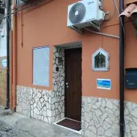 Papale AIRPORT HOUSE，位于Catania的酒店