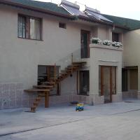 Слатина，位于索非亚索菲亚机场附近的酒店