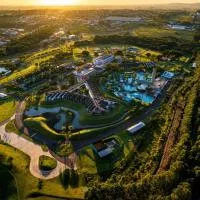 Blue Tree Thermas de Lins Resort,位于林斯的酒店