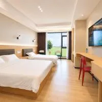 Fantasy Inn，位于努库阿洛法的酒店