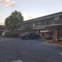 Palmetto Inn，位于Estill的酒店