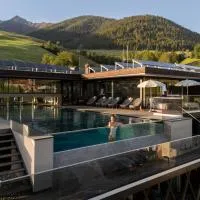 Terentnerhof 4*S active & lifestyle hotel，位于特伦托的酒店