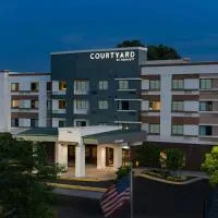 Courtyard Largo Medical Center Drive,位于拉戈的酒店