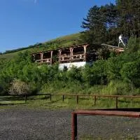 La Hacienda,位于Cheţani的酒店