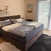 Privatroom for rent，位于Bad Fischau的酒店