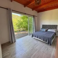 Complejo La Cascada San Javier，位于圣哈维耶尔的酒店