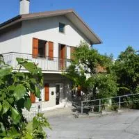 Casa Argi，位于卡梅拉诺的酒店