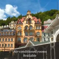 Hotel Romance，位于卡罗维发利的酒店